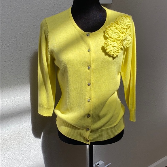 New York & Company Sweaters - NEW YORK & COMPANY LIME GREEN SWEATER